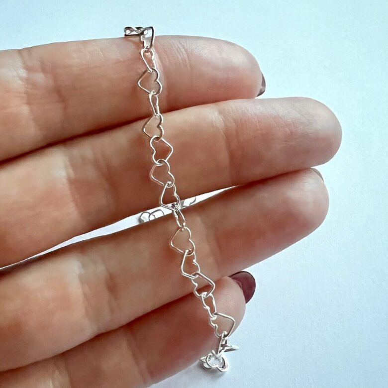 Silver Heart Chain Corazones 